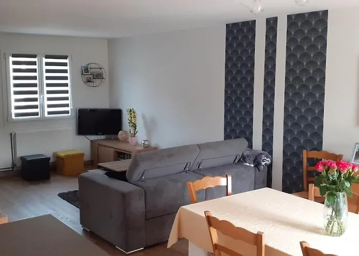 Prázdninový dům Maison Au Calme A Proximite Du Circuit *